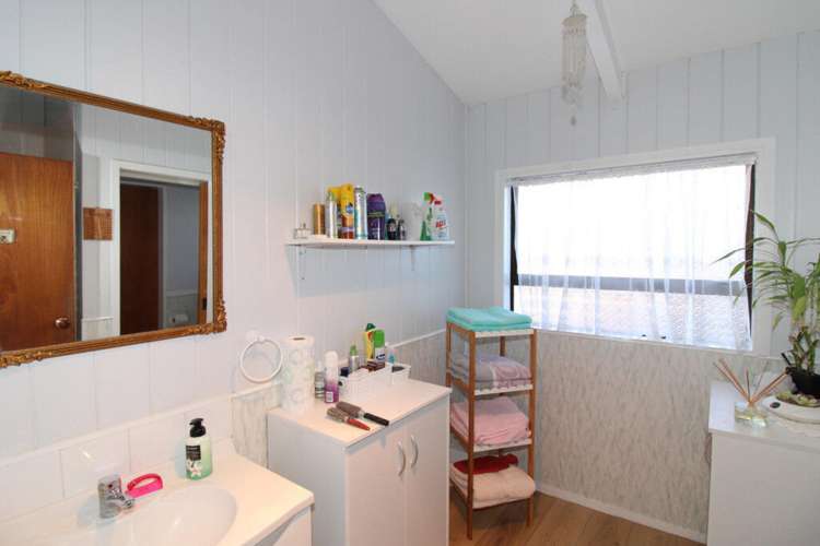 5a Clifton Avenue Carterton_6