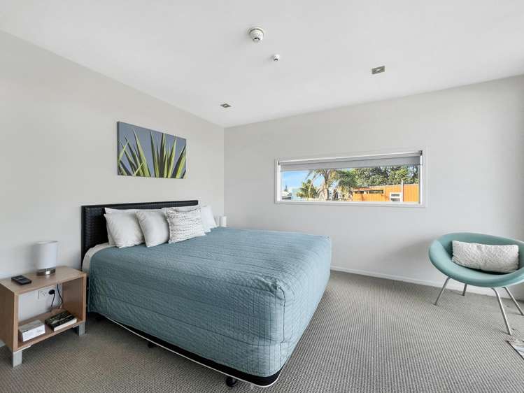 104/356OT/307 - 309 Harbour Road Ohope_11