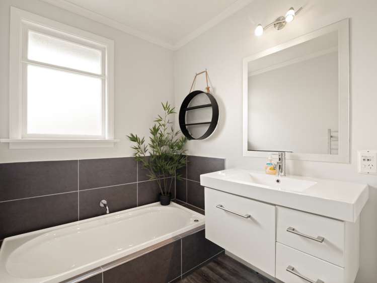 22 Argyle Street Mosgiel_12