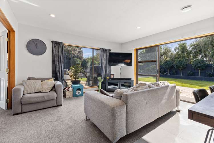 29b Lakewood Drive Burwood_3