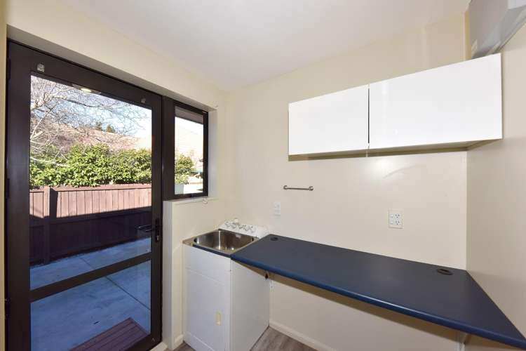 10 Courtfield Close Parklands_14