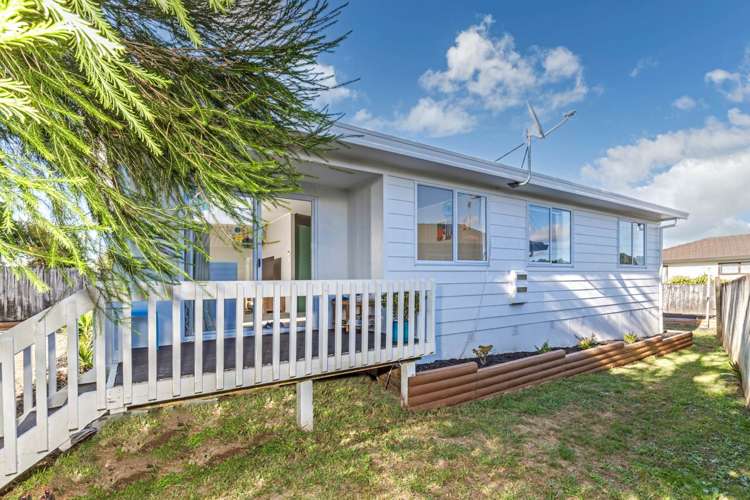 12 Childers Road Ranui_13