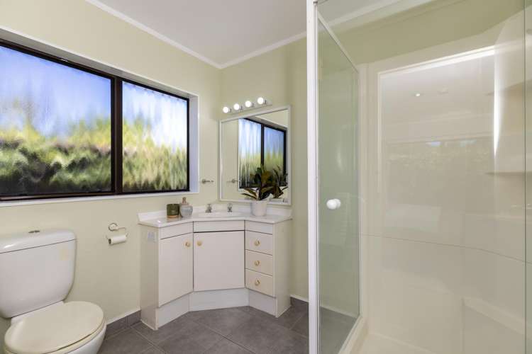 52 Matatua Road Raumati Beach_25