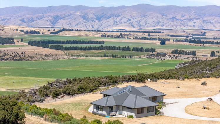 171 Pukekowhai Drive Queensberry_37