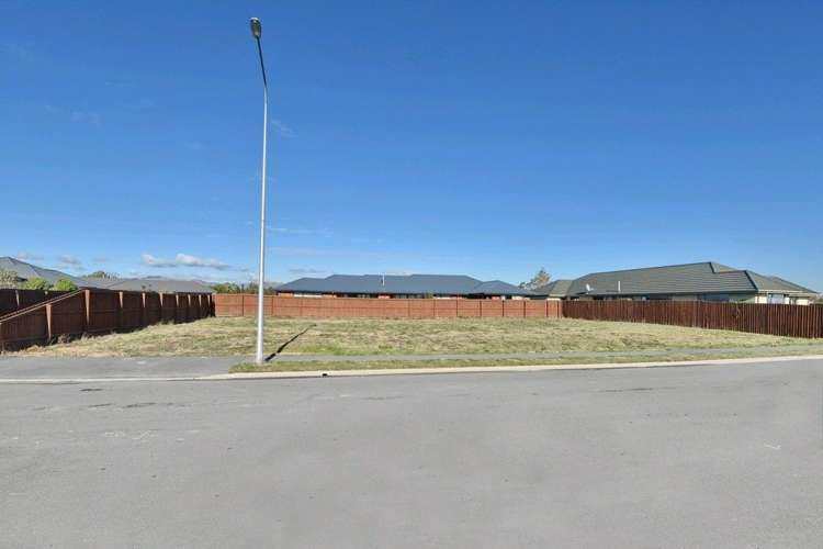 6 Kingsbridge Drive Burwood_2