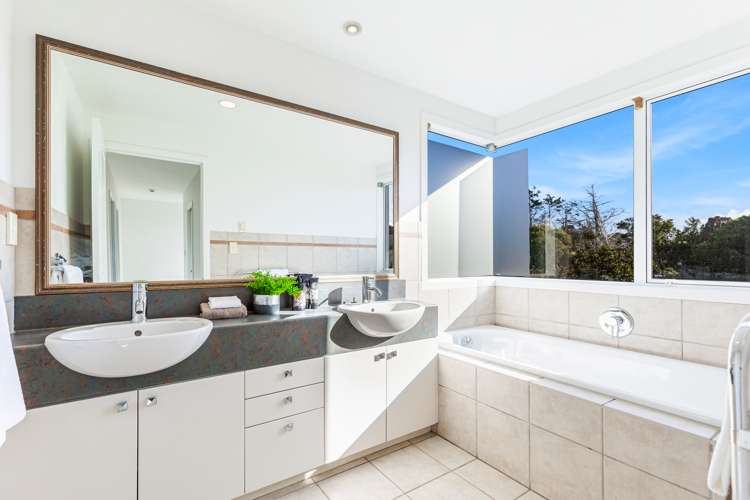 189 Vaughans Road Okura_27