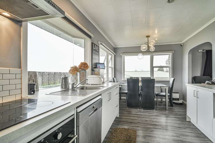 84 Folkestone Drive Flaxmere_1