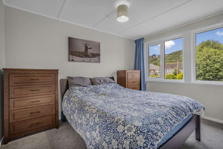 138 Reynolds Street Taita_10