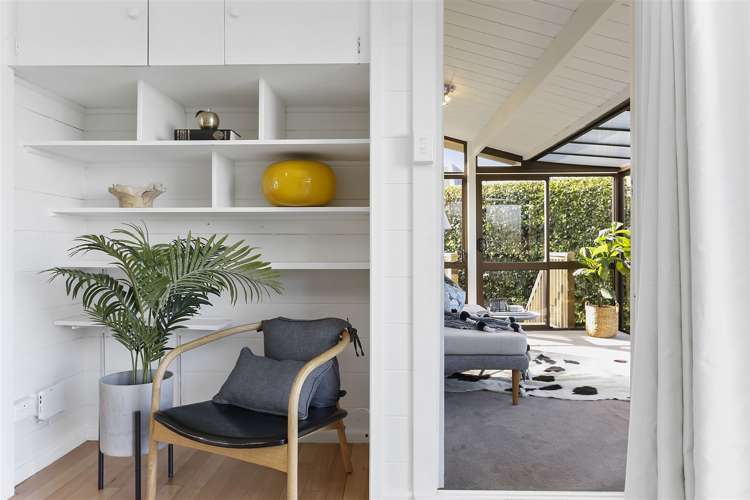 1/23a Gladstone Road Northcote_10