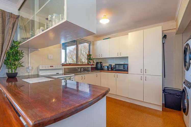 16 Dalzien Place Feilding_16