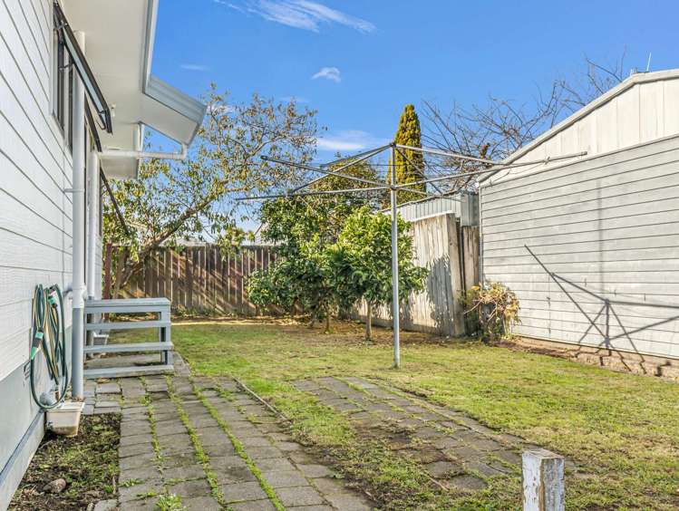 9 Kentucky Crescent Nawton_11