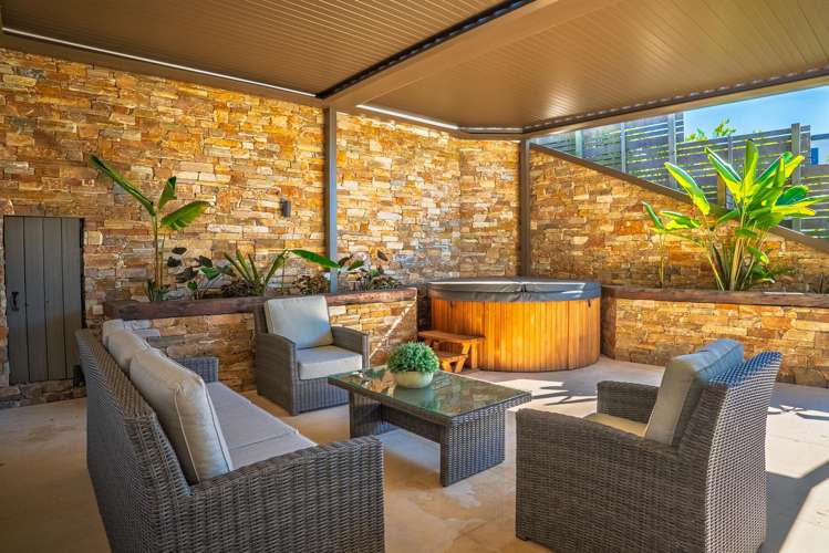 1/48A Seacliffe Avenue Belmont_10