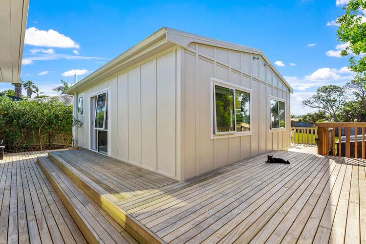 851 Whangaparaoa Road Manly_20