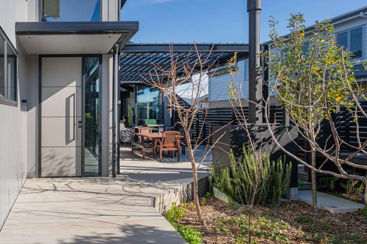 112 Ti Kouka Crescent Matarangi_35