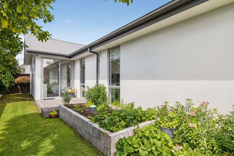 17 Waterstock Way Parklands_25