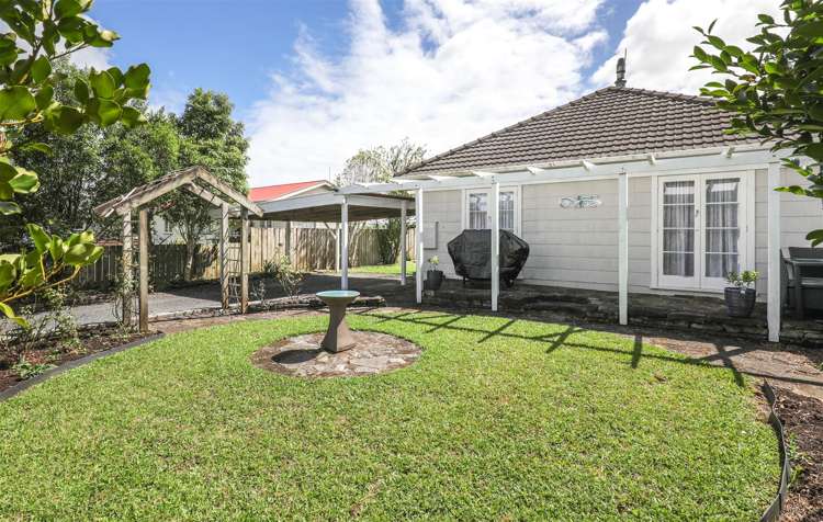 54 Renown Road Huntly_18