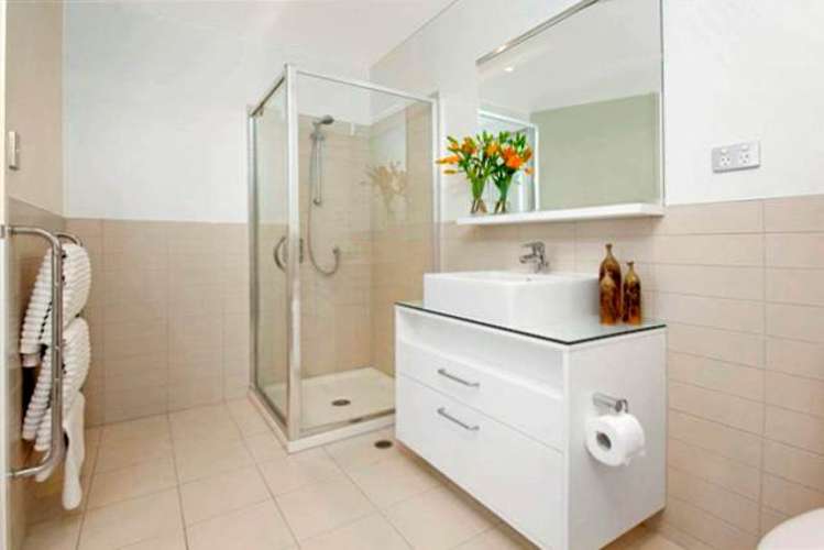 1602/30 Beach Road Auckland Central_8