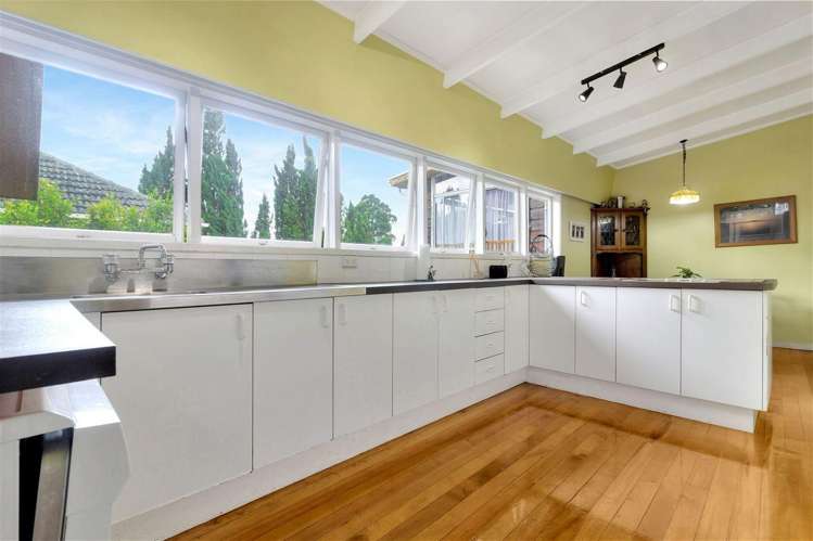 6 Alwyn Avenue 1802_4