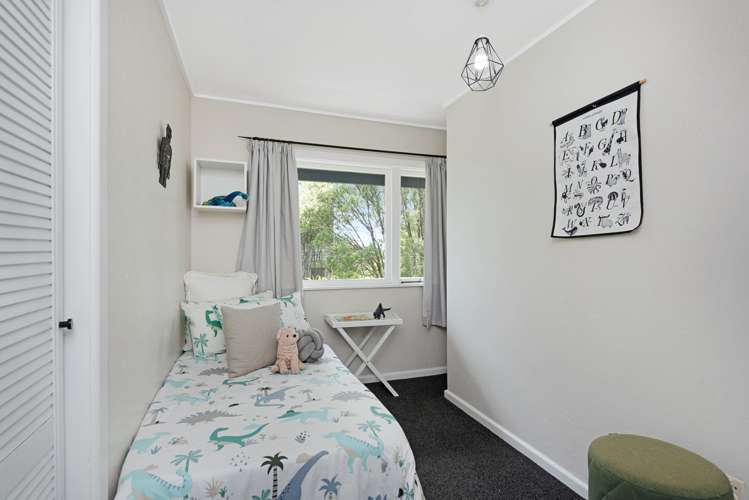 79 Thurleigh Grove Karori_14