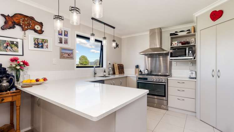 214 Central Road Hamurana_5