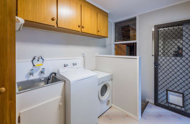 4 Gates Road Waikanae Beach_13