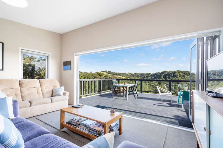 974 Cove Road Waipu_7