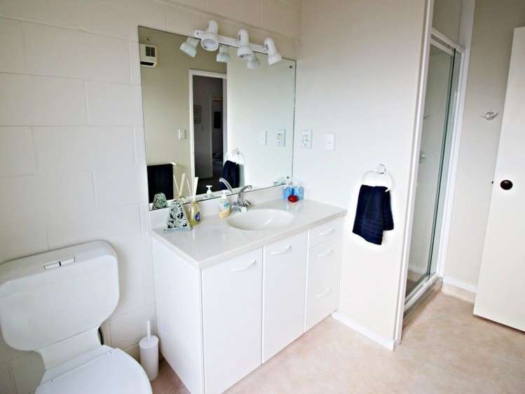 8 Deanna Avenue Morrinsville_15