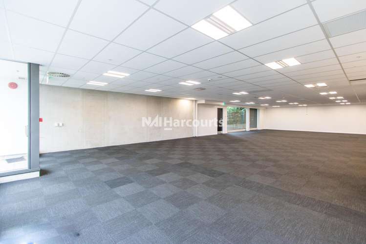 2/215 Shakespeare Road Milford_4