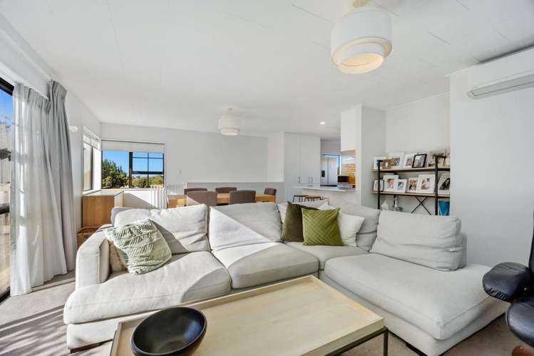 54b Polkinghorne Drive Manly_12