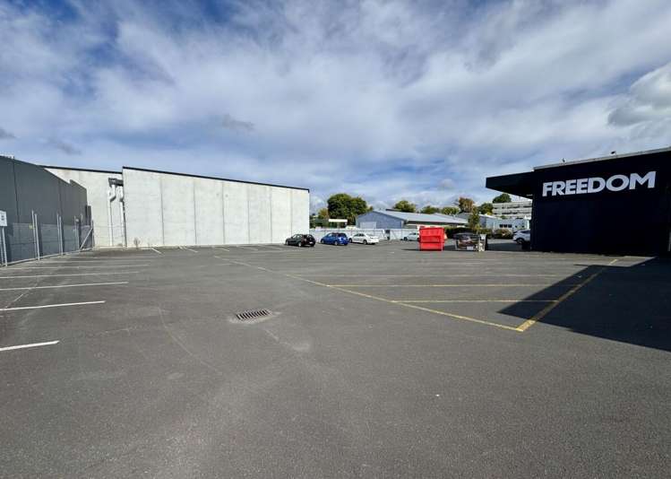 Unit 3, 217 Anglesea Street Hamilton City Central_5