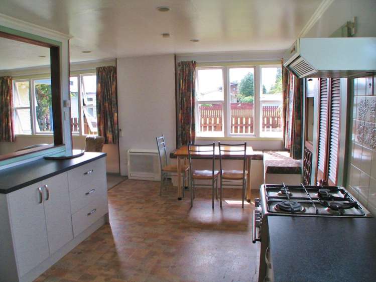 33 Moana Crescent Te Anau_6