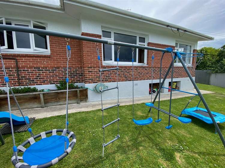 5 Ayr Street Balclutha_18