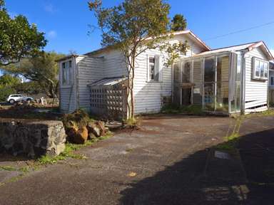 38 Mays Road and 2A Curzon Street_2