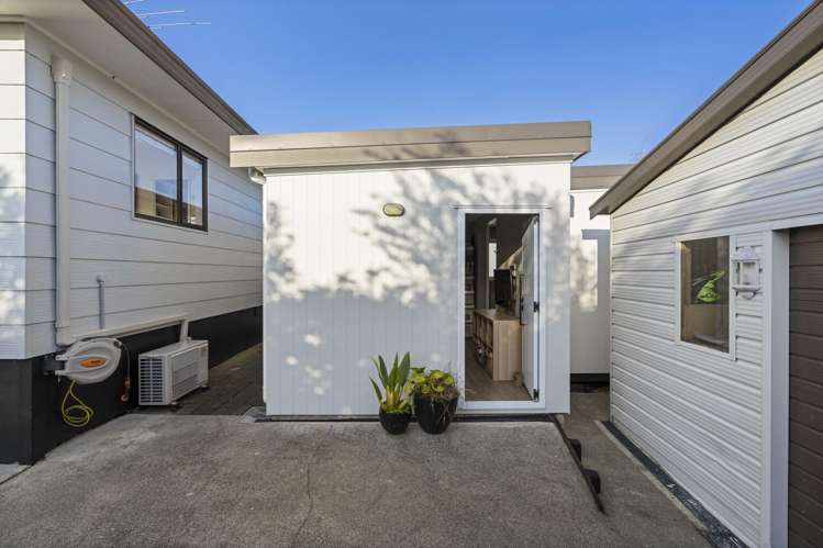 2/21 Gosford Drive Botany Downs_23