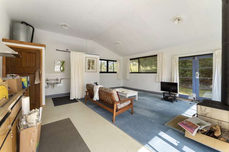 1081 State Highway 1 Te Horo_20