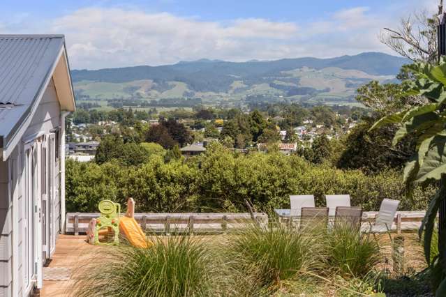 Elevated Country Living with Sweeping Views