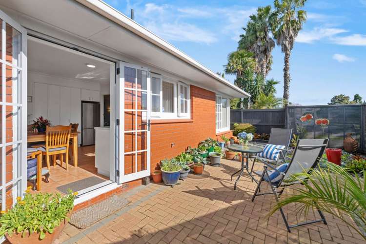 1/2 Magnolia Avenue Opaheke_5