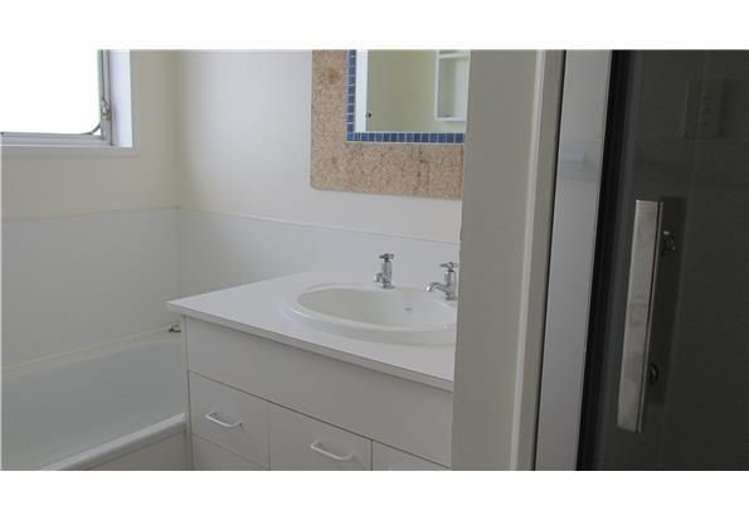 18b Kuaka Crescent Bromley_5