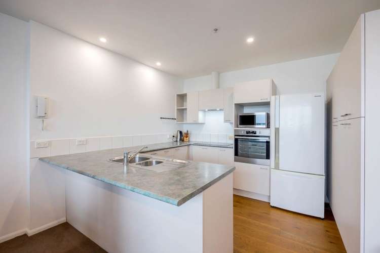 7a/97 Shortland Street Auckland Central_5