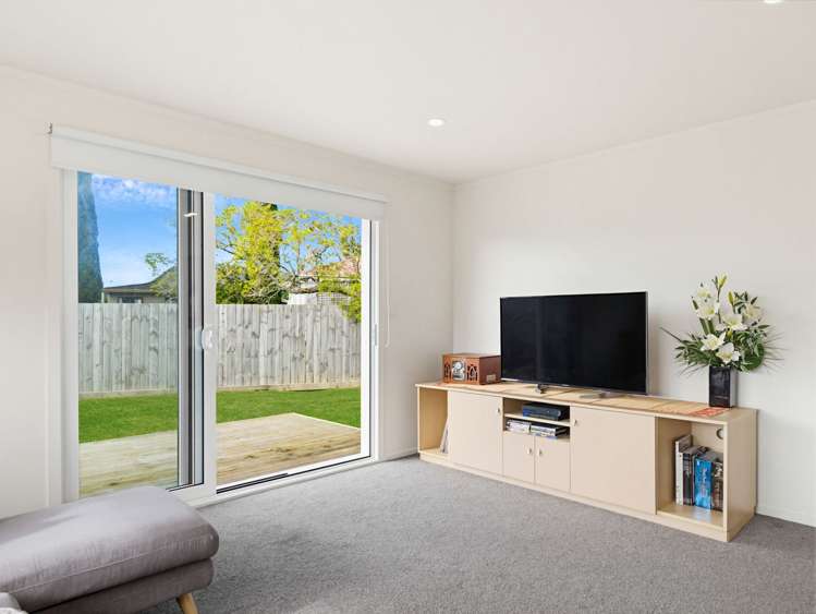 127b Bruce Mclaren Road Henderson_10