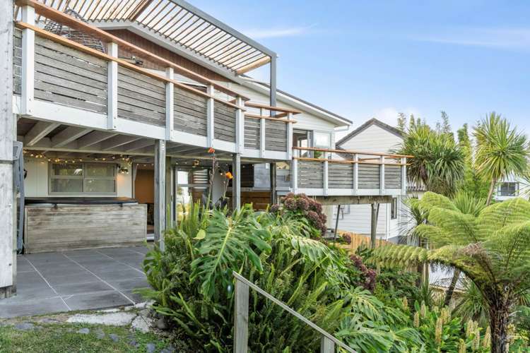 681 East Coast Road Browns Bay_21