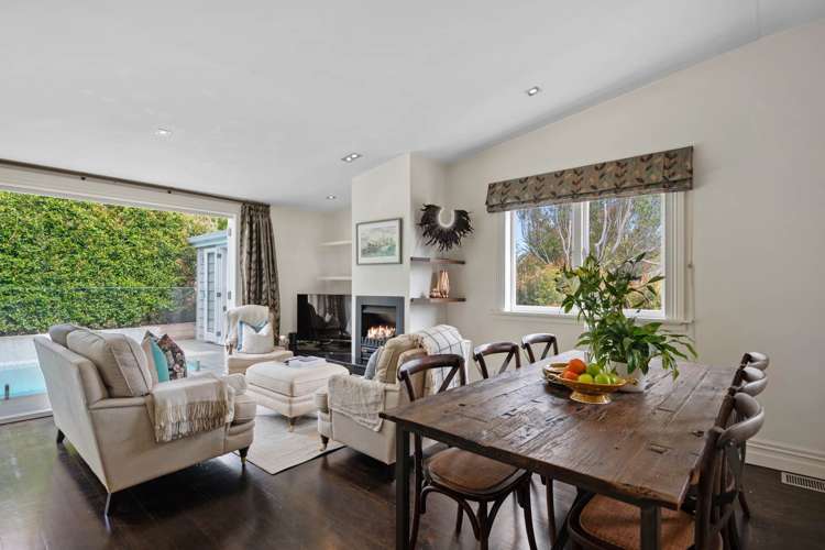 25 Patuone Avenue Devonport_11