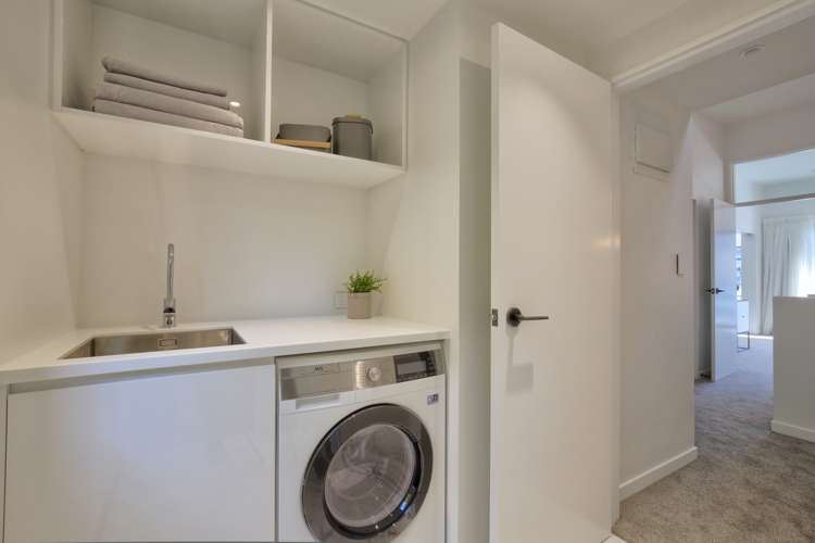 562 Peninsula Road Kelvin Heights_23