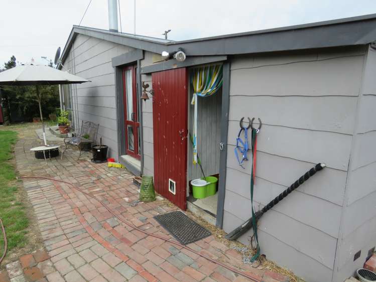 101 Wards Road Chertsey_10