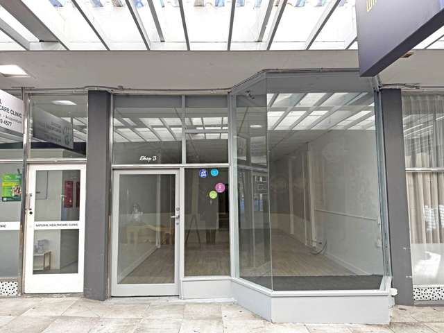 54m² RETAIL SHOP FOR LEASE IN TAKAPUNA