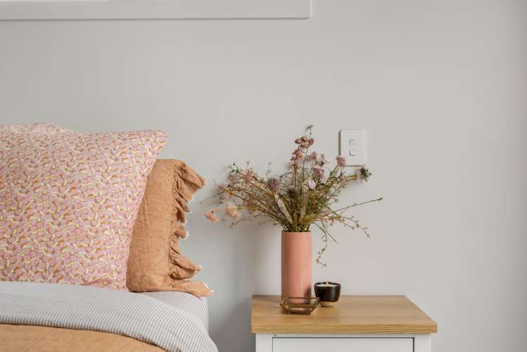 18 Magnum Drive Cromwell_10