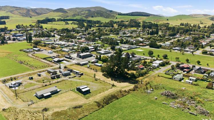 8 Tauna Street Lumsden_11