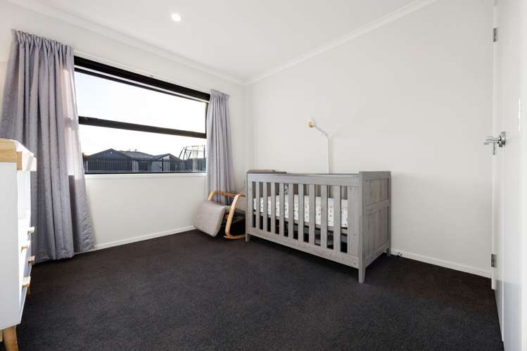 6 Probert Crescent Chartwell_15