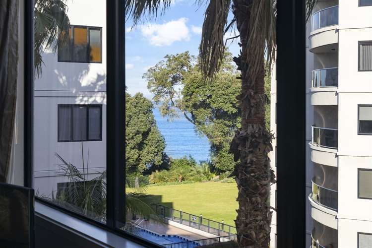 3g/175 Hurstmere Road Takapuna_15