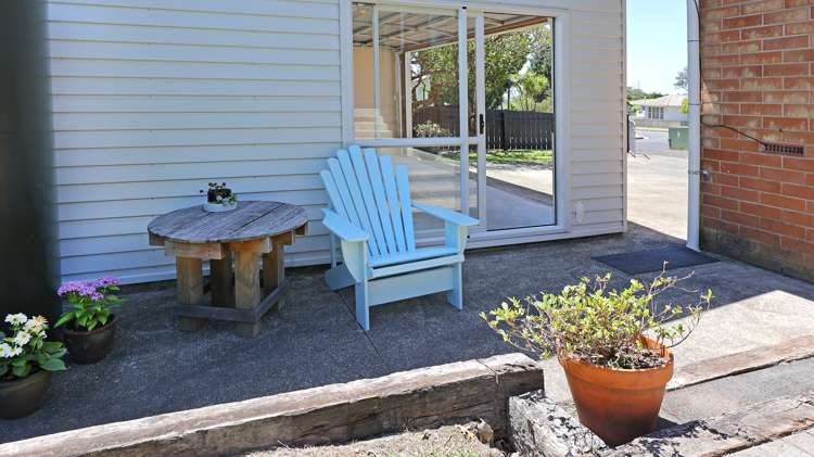 3 Tracey Terrace Te Atatu South_17